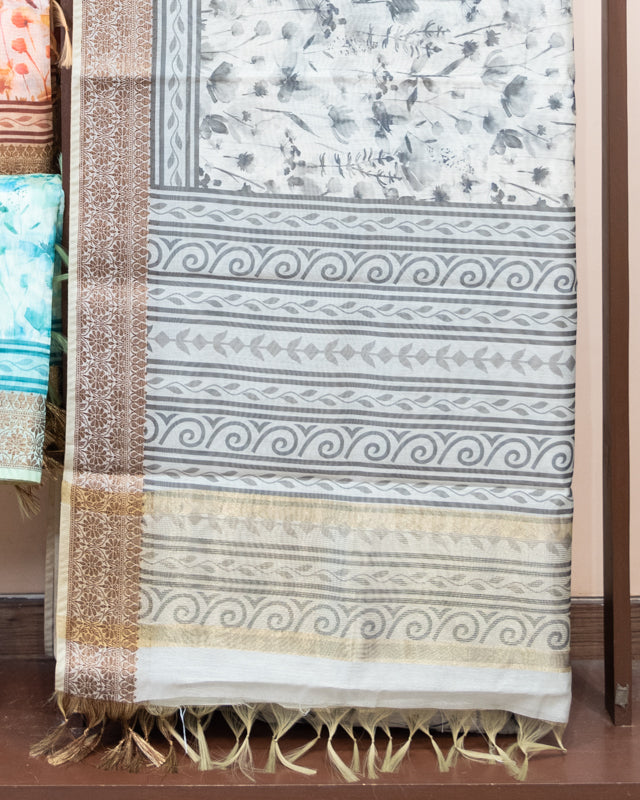 Chanderi Floral Digital Print Saree With Benarasi Jacquard Border
