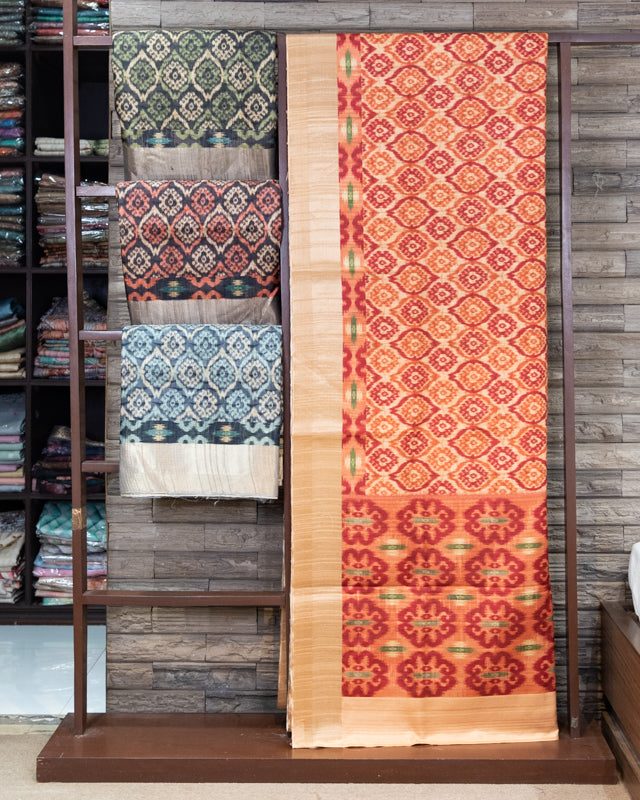 Four Set Pochampally Semi Tussar With Golden Border Handloom Saree in Four Color. 