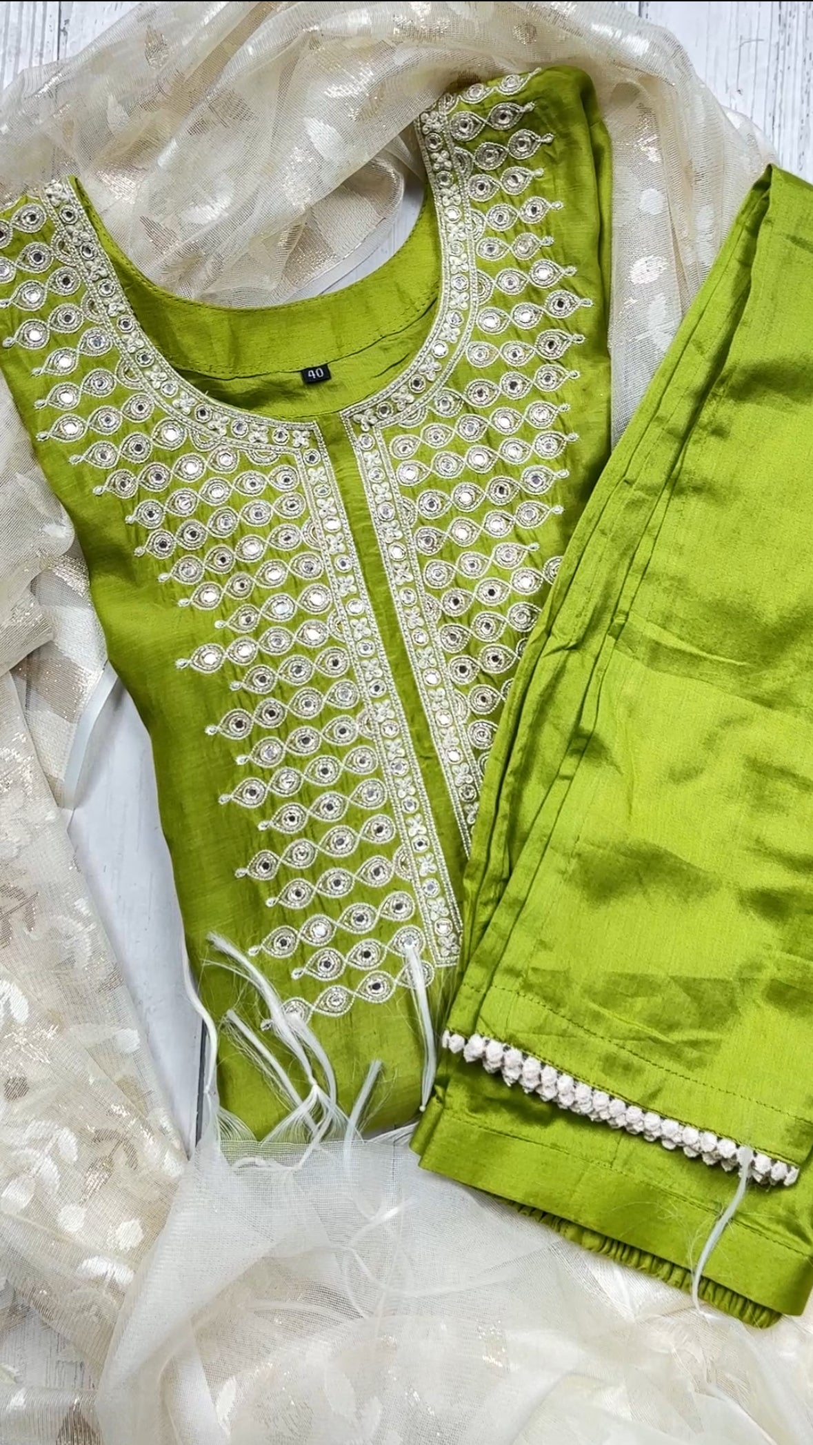 Muslin 3 pc kurta set