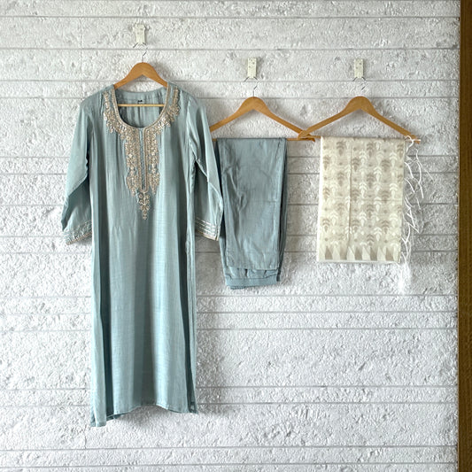 Muslin 3 pc kurta in handwork